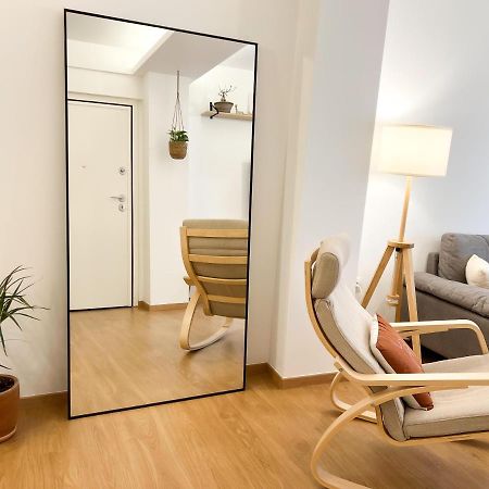 Comfy 2 Bdr Apt In Petralona - Next To Metro Atene Esterno foto