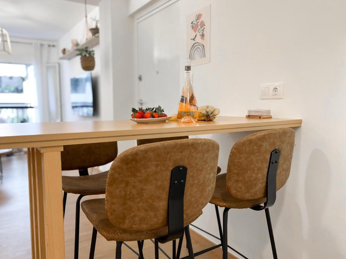 Comfy 2 Bdr Apt In Petralona - Next To Metro Atene Esterno foto
